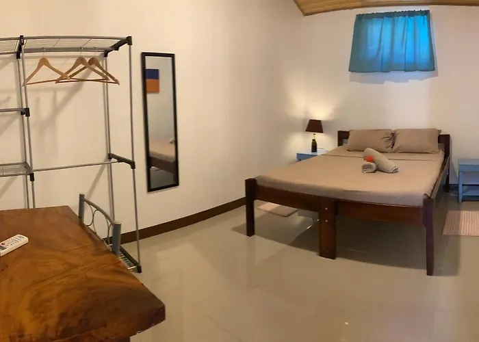 Tamahostel & Glamping Hostal Tamarindo