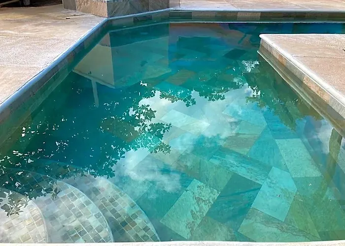 Tamahostel & Glamping * Tamarindo