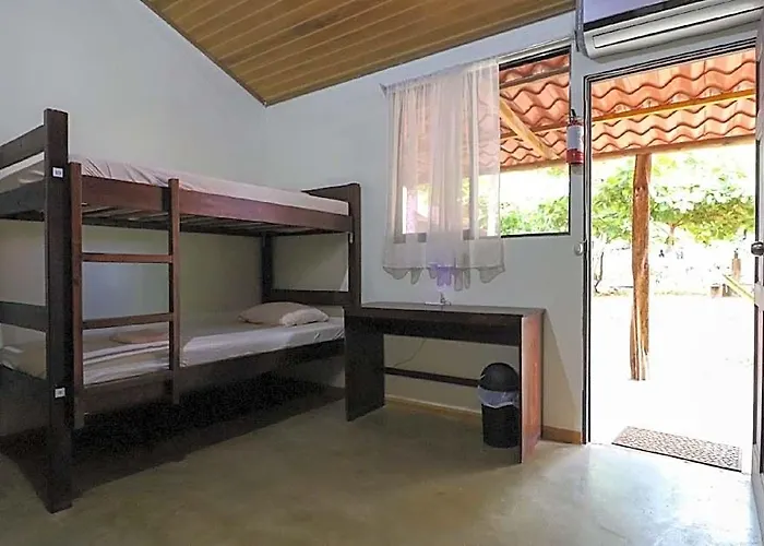 Tamahostel & Glamping Tamarindo
