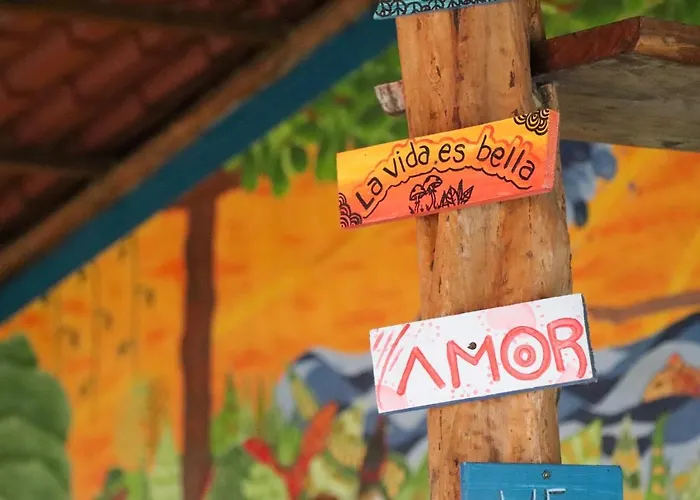 Tamahostel & Glamping *